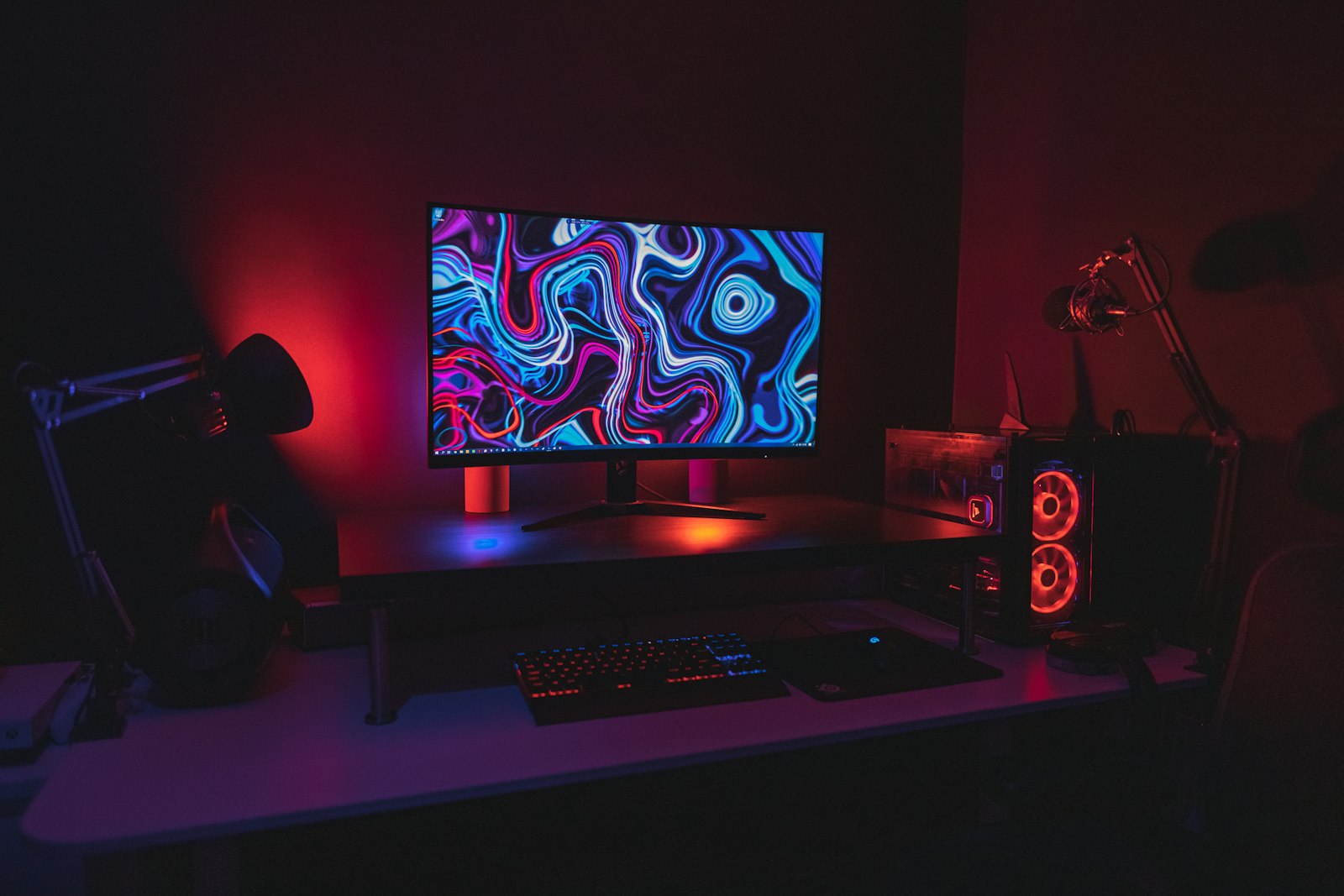 Gaming PC monitor and mechanical keyboard