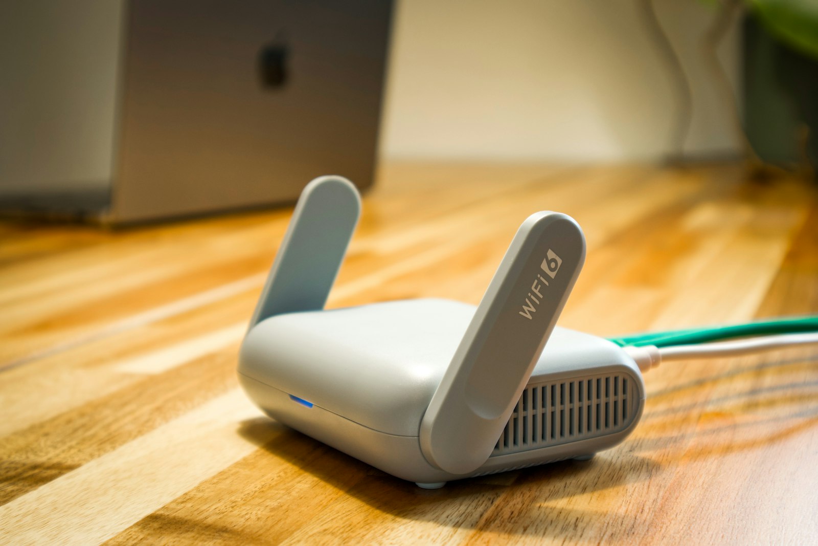 WiFi router placement on table